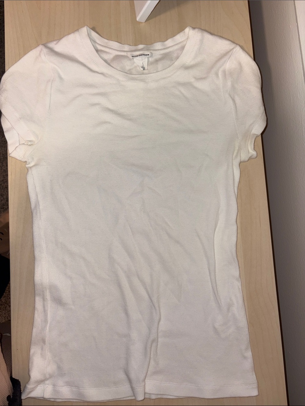 Club Monaco White Ribbed Crew Neck Tee